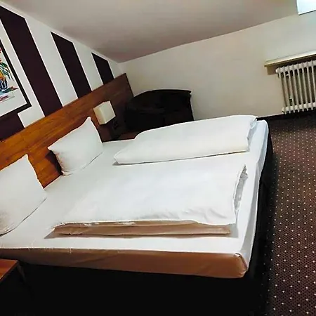 Relax Hotell